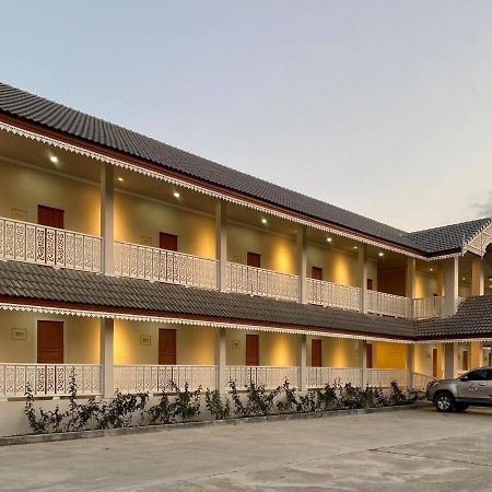 Funwan Hotel Li Exterior foto